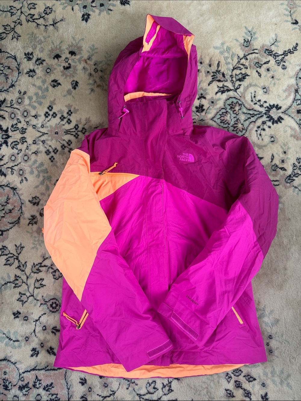 The North Face Women's Bright Pink & Peach Colorblock Ski Jacket